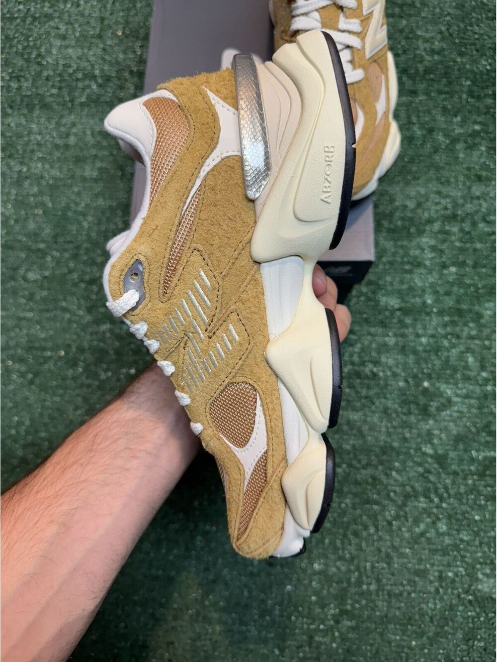 New Balance 9060 Great Plains Multiple Sizes - Picture 3 of 9